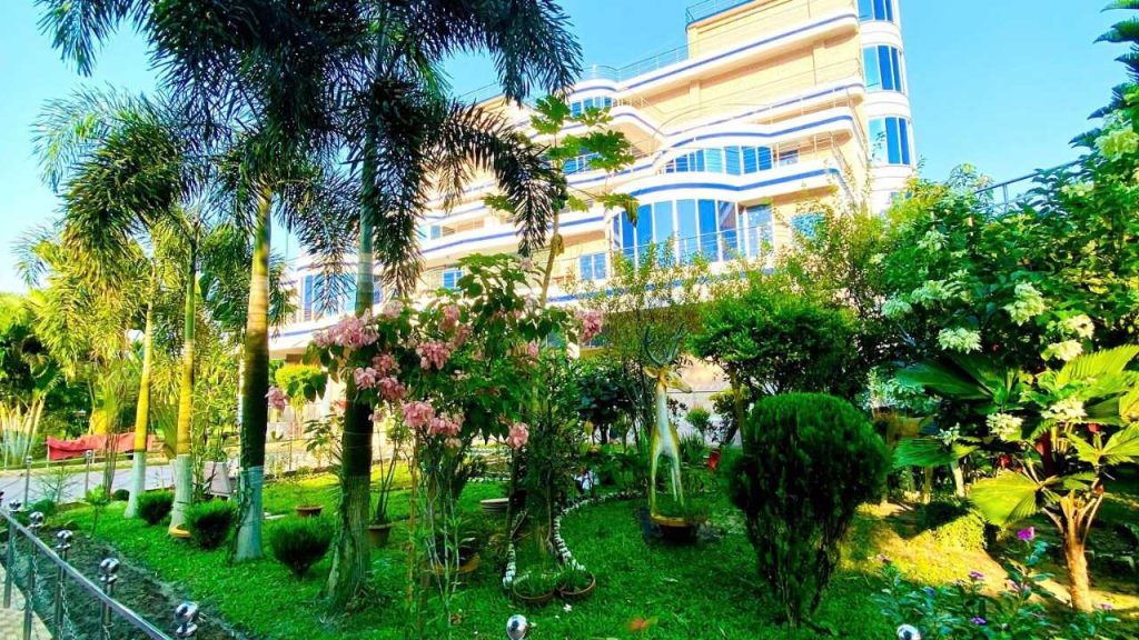 সাহেব বাড়ি রিসোর্ট ভাড়া